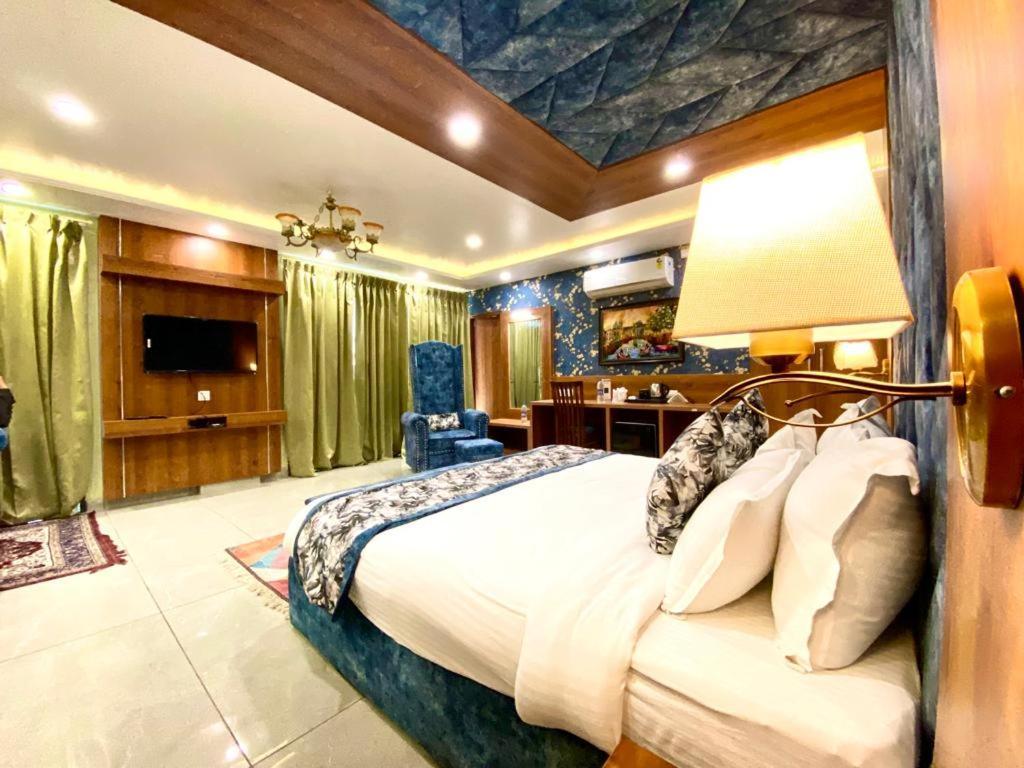 Hotel Woodville Inn - Hotel In Mcleodganj McLeod Ganj Exterior photo