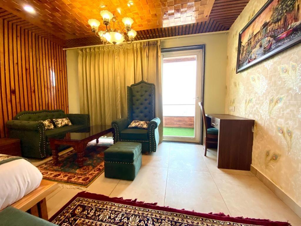 Hotel Woodville Inn - Hotel In Mcleodganj McLeod Ganj Exterior photo